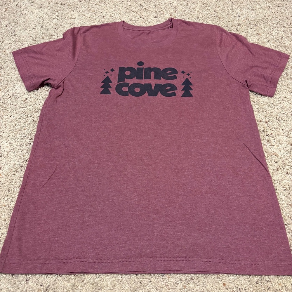 Women's Short Sleeve Pine Cove Tee - Maroon